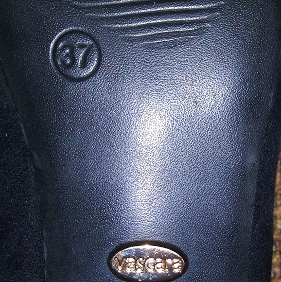 Vascara Peep-Toe Black Suede Heels - Picture 6 of 8